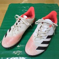  adidasアディダスサッカーシューズ　トレーニングシューズ ...