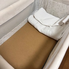 【決まりました】
ベビーベッド　移動式ベビーベッドの画像