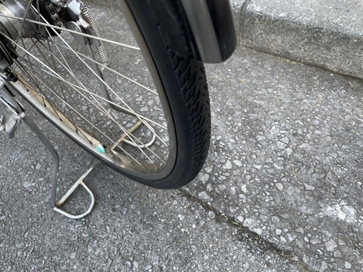 『ＳＡＬＥ　３０％』　電動自転車　ヤマハ　２６インチ　バッテリー　８．９ＡＨ　充電器　付き　ゴールド　配達可能