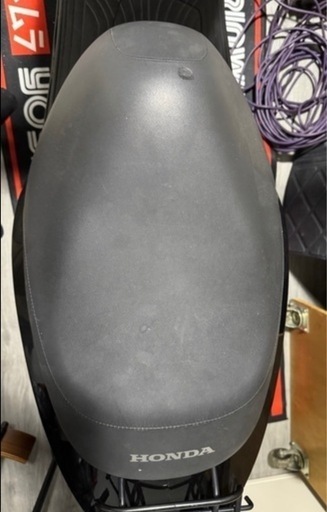 ホンダ　ディオ AF68　外装・バッテリー新品