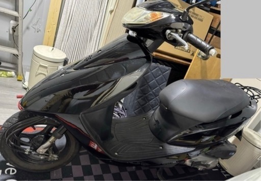 ホンダ　ディオ AF68　外装・バッテリー新品