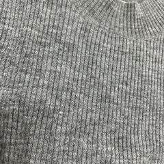 アースミュージックアンドエコロジー　セーター　XSの画像