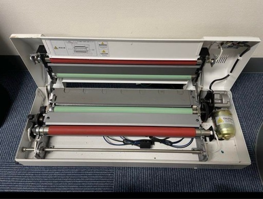卓上ラミネートラミ　プロ用　 卓上ラミネート ラミ　プロシリーズ　GLM470R4  中古美品