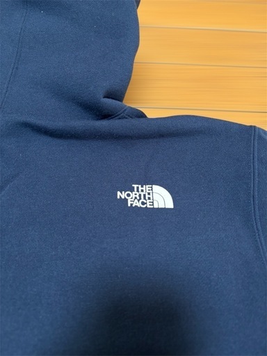 ザノースフェイスTHE NORTH FACE パーカー　裏起毛