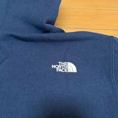 ザノースフェイスTHE NORTH FACE パーカー　裏起毛の画像