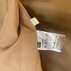 GUトレンチコートの画像