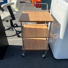 キャスター付き　小型テーブル　作業台