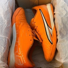 PUMA ULTRA サッカートレーニングシューズ24.0cmの画像