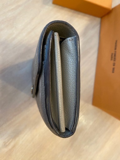 【美品】ルイヴィトン　長財布　ベージュ