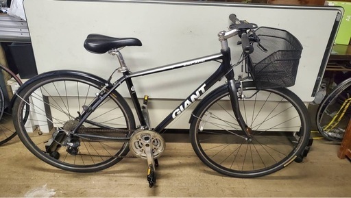 GIANT ESCAPE R3 2016 シート長465mm