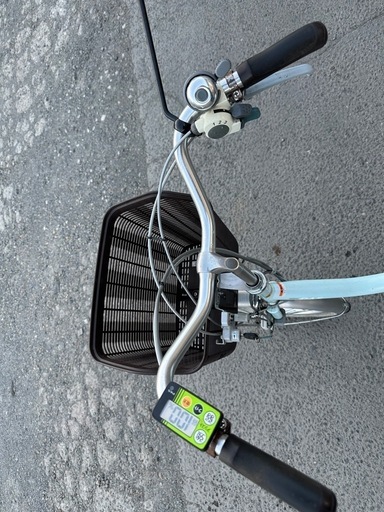 電動アシスト自転車三輪