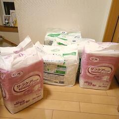 【値下】大人用オツムとパットМ各2656円→1700→1500（バラ売り可能）の画像