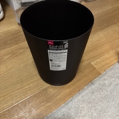 ダストボックス　ゴミ箱の画像