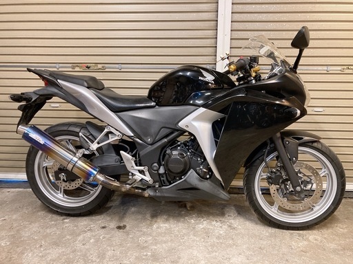 ホンダ　CBR250R 配送可能　支払いは現金or振り込みも可能