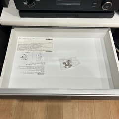 食器棚　キッチンボード　大理石の画像