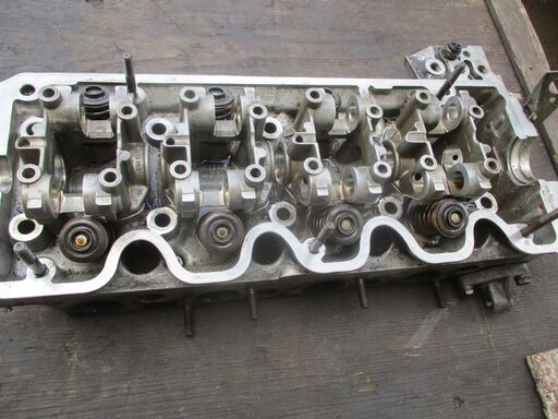 Mベンツ190E-SOH-4シリンダ-リビルトへツト販売別と取りつけ