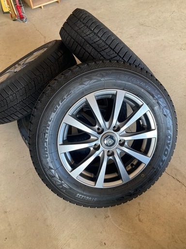 195-65-15 スタッドレスタイヤ　ノア、ボクシー等