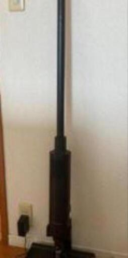 美品 BALMUDA 充電式掃除機 C01A ブラック バルミューダ