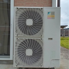 三相200V エアコンの画像