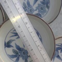 食器5個セットの画像