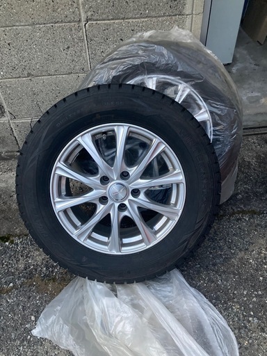 アルファード　ヴェルファイア　スタッドレス