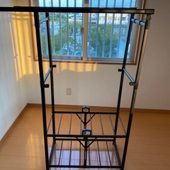 たくさん干せる洗濯物干し本日のみの投稿です。