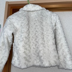 130ふわモコアウターの画像
