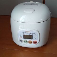 炊飯器3合炊き
