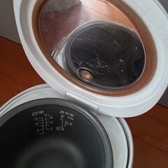炊飯器3合炊きの画像
