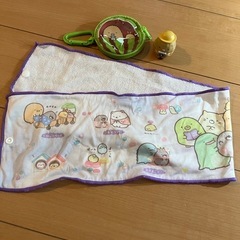 すみっコぐらし　クールネック　ポーチ　コインケース　フィギュア