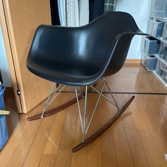 ロッキングチェアの画像