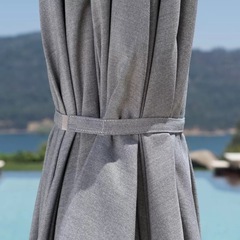 【店頭引き取り限定】LEDライト付 パラソル　庭　屋外パラソルの画像