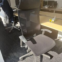 Baronの高級オフィスチェアを安く譲りますの画像
