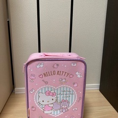 子供用キャリーケースの画像