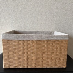 収納カゴ