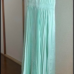 【定価21,000円】新品タグ付きAMERICAN RAG CIEアシメロング丈スカート XS サテンの画像