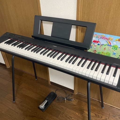鍵盤楽器、ピアノ YAMAHA piaggero NP-32