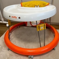 【譲り先決まりました】歩行器　ミッフィーの画像