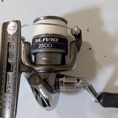 シマノ　ALIVIO2500リールの画像