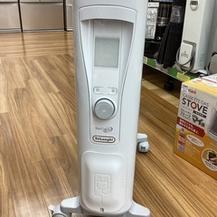 【取りに来られる方限定！】DeLonghi 2016年製　オイルヒーターの画像
