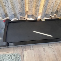 ランニングマシーンあげます
