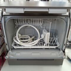 ★ジモティ割あり★ Panasonic 食器洗い乾燥機 NP-TSK1  23年製 動作確認／クリーニング済み TC7374の画像