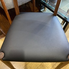 3/9🌸値下げしました⭐️美品⭐️家具の大丸4点ダイニングセット モダンデザイン 木目調ブラウンカラー KE No.1866の画像