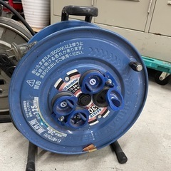 【中古品】コードリール２個の画像