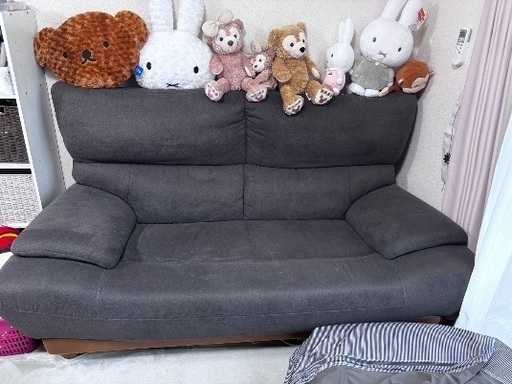 お譲り先決まりました　ソファ