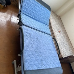 ベッド
