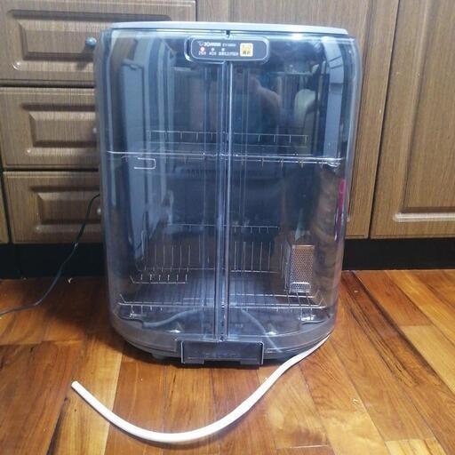 縦型食器乾燥機