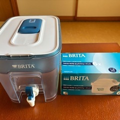 BRITA タンク型浄水器+カートリッジセット