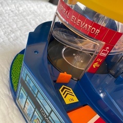 【訳あり】ダブルアクショントミカビル｜トミカタウンの画像