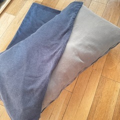 【ニトリ】ロング　フロアクッション(低反発)+カバー二セット(グ...